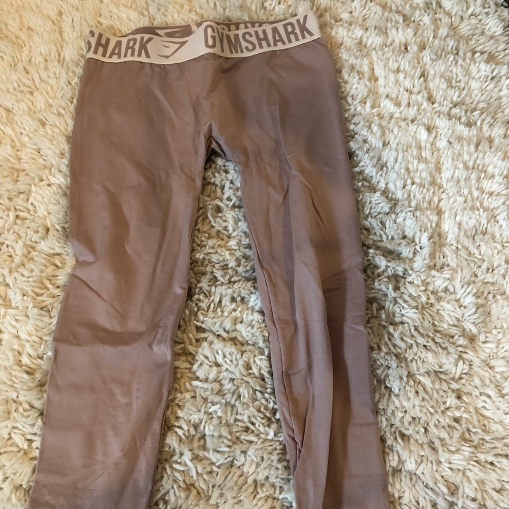 Discontinued** GYMSHARK FIT LEGGING